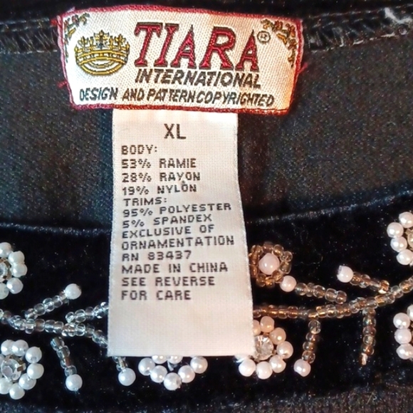 Tiara International  Beaded Black Christmas Dressy Sweater XL - Picture 4 of 8